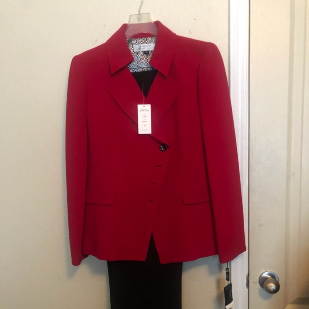 Kasper 2 Piece Dress suit